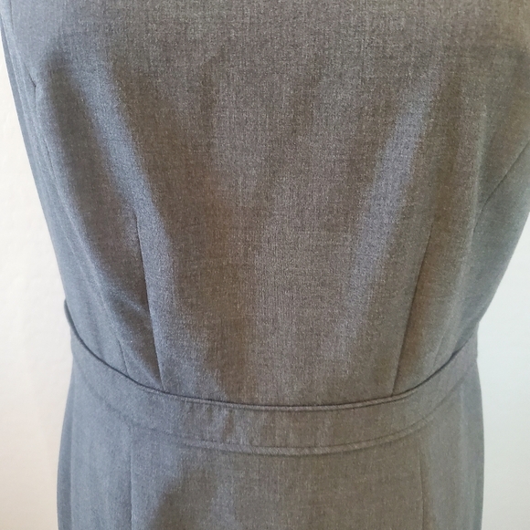 The Limited Sheath Dress Size 8 - Picture 5 of 7